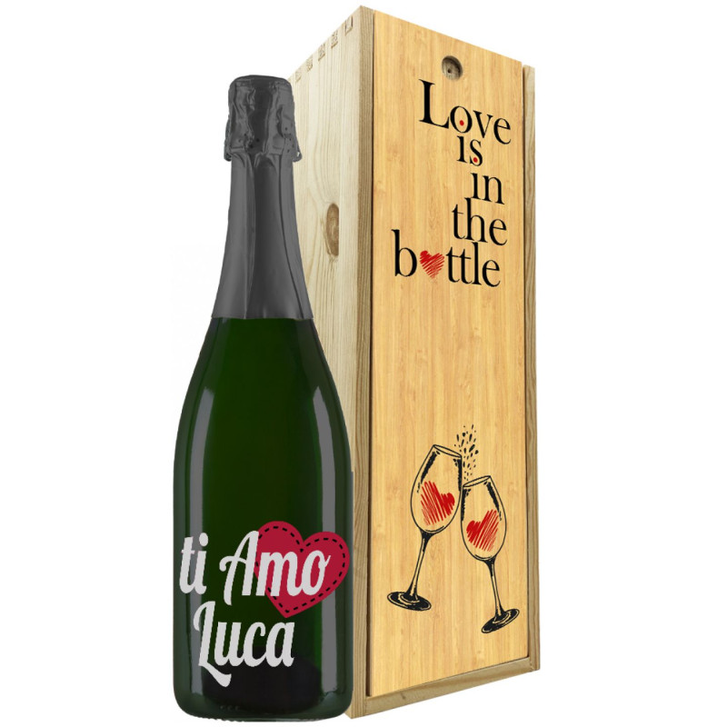Bottiglia di prosecco personalizzato per San Valentino con confezione in legno